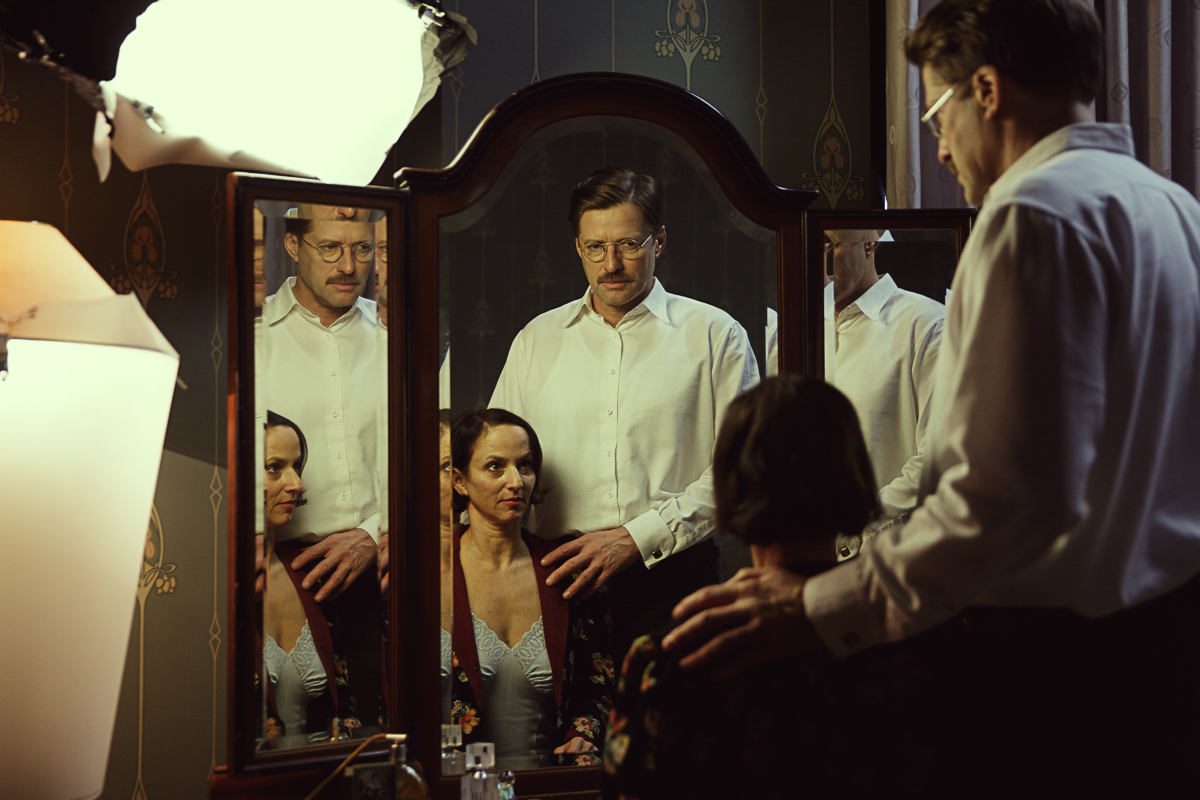 Bruno Eyron und Sharon Brauner am Set von "Das letzte Mahl"